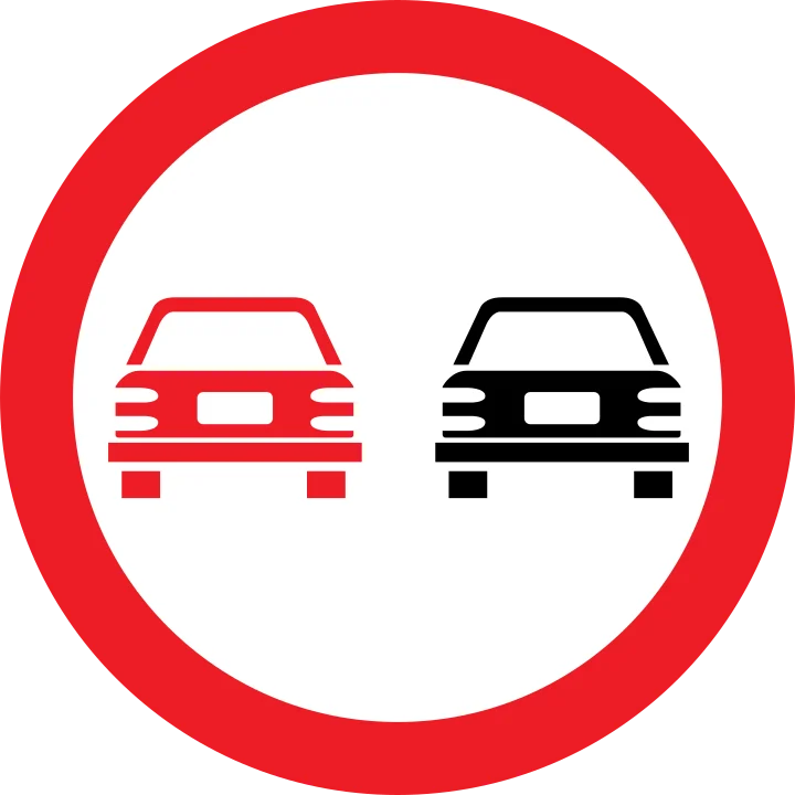Depășirea autovehiculelor, cu excepția motocicletelor fără ataș, interzisă