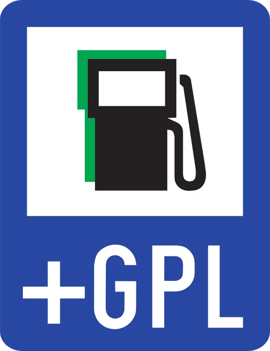 Stație de alimentare cu carburanți inclusiv benzină fără plumb și gaz petrolier lichefiat